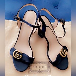 🌟Double G Gold Tone Gucci Sandals New🌟
